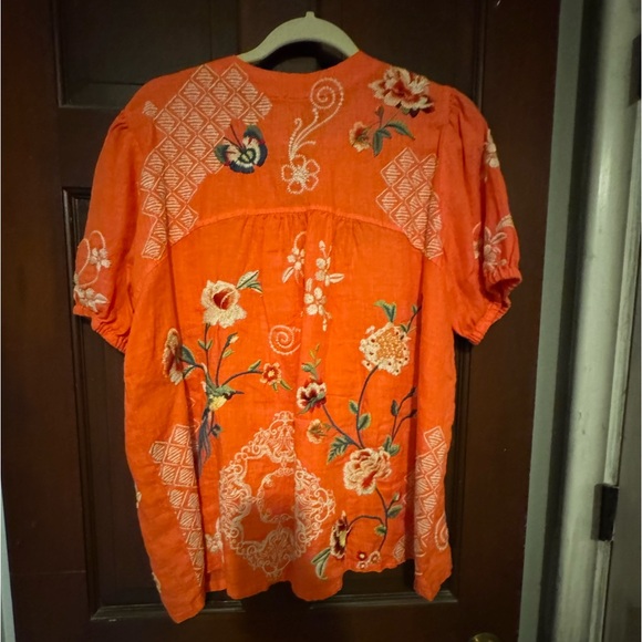 JOHNNY WAS Jailyn Puff Sleeve Weekend Top Coral Linen Embroidered Blouse SIZE L - Picture 2 of 8